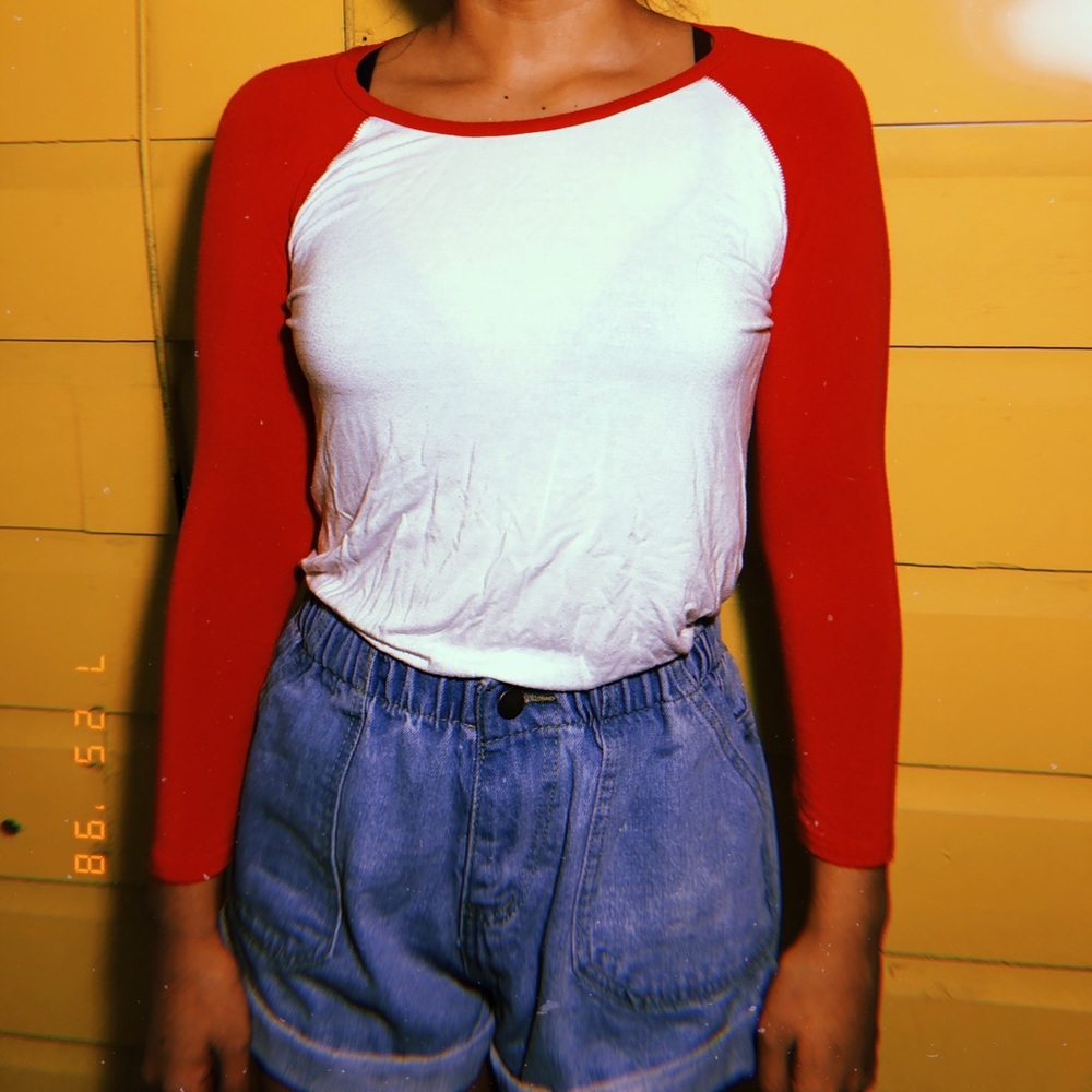 Baseball tee
